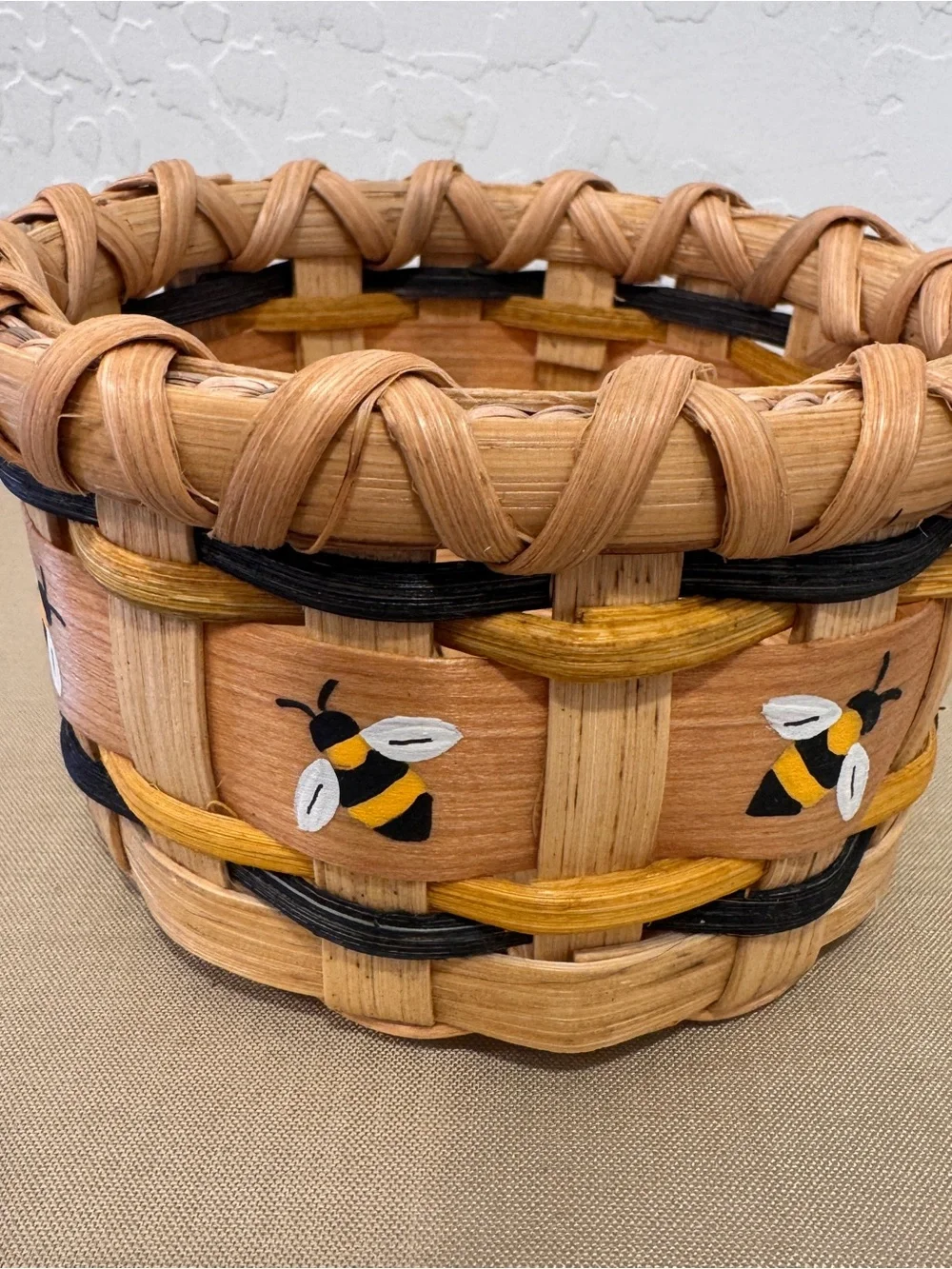 Woven 5” Basket Painted Bee Accent Natural Cottagecore Grandma Country